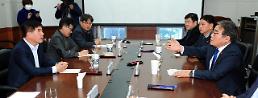 광주형 일자리, 하루 만에 무산 위기...노동계 ‘임단협 5년 유예’ 반발