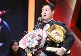 양의지-니퍼트, 눈물로 전한 고마움…내 마음 속 1선발은 니퍼트