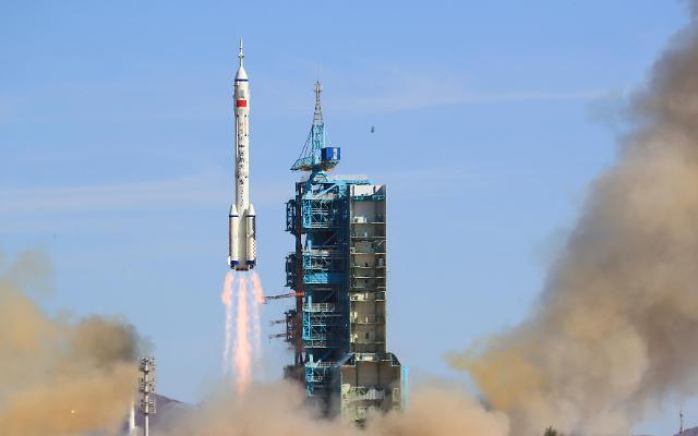 실시간 중국 로켓 중국 로켓