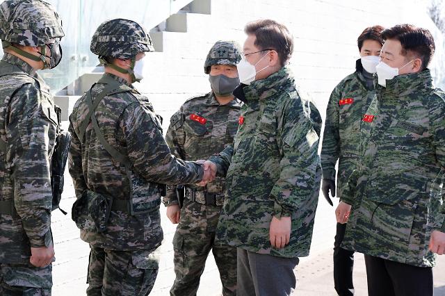 [2022 대선 포토] 김포 해병대 2사단 방문하는 이재명 대선후보