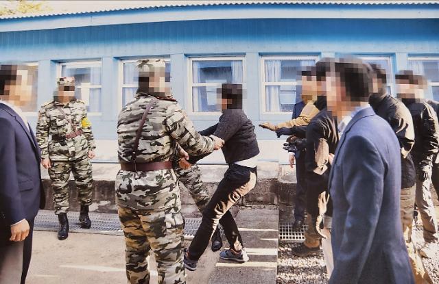 통일부 경찰특공대의 탈북어민 호송은 안보실 주도로 결정