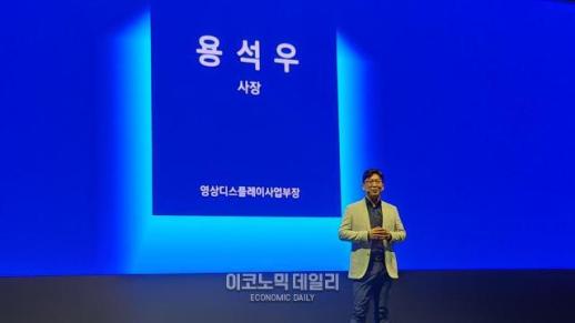 [현장] 이재용도 챙긴 AI TV…삼성 2024년형 TV, 관전포인트는