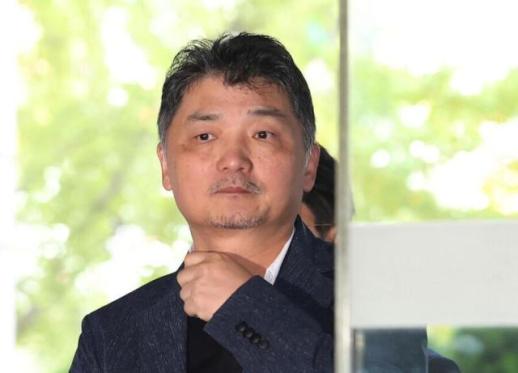 카카오 김범수 전 의장, SM엔터 시세조종 혐의로 9일 검찰 소환 조사