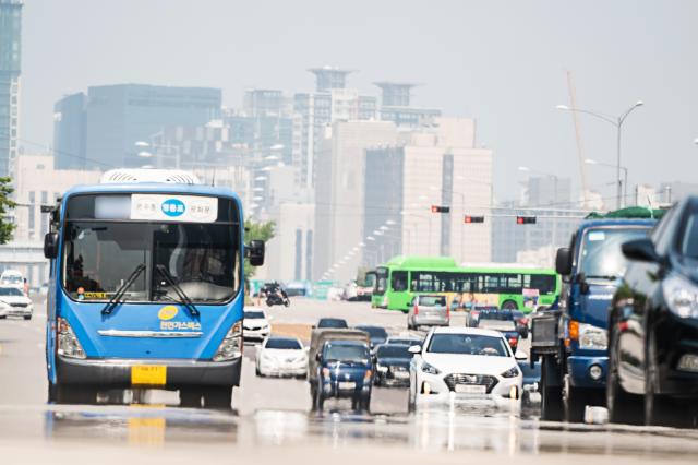 전력수요 최고치 또 갈아치웠다···전력수요 94.48GW 기록