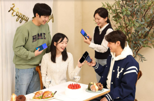 휴대폰 뒷면 맞대면 계좌이체 된다...삼성월렛 탭 이체 시작