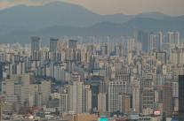 수도권 아파트 공급 실적 양호… 미분양 쌓인 지방은 저조