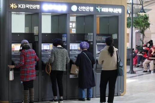 韩国家庭负重前行 贷款余额六连涨