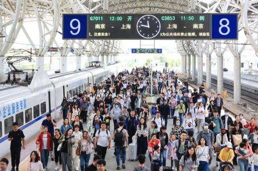 中国五一假期开启 韩日出境游人气火爆