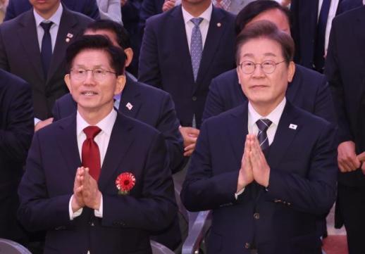 民调：下届总统热门人选李在明支持率为46.6%