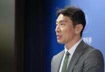 이복현 美 신용등급 강등 우려…금융상황 관리에 만전