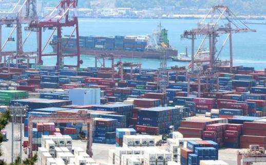 超八成韩国企业认为美国关税政策或致出口寒冬