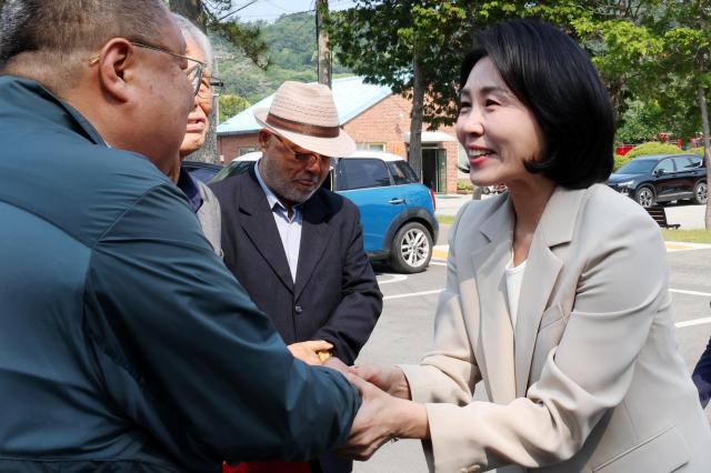 2전 3기 이재명 곁엔 35년 동반자 김혜경…묵묵한 조용한 내조 빛났다