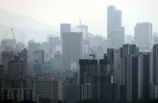 首尔公寓拍卖市场热度攀升 成交价超评估价案例激增