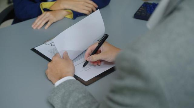 방카슈랑스로 비이자 힘주는 銀…원조 맛집 KB국민 vs 떠오르는 우리
