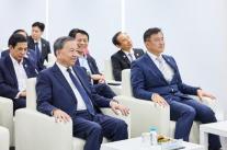 김남정 동원그룹 회장, 베트남 서열 1위 또 럼 당서기장과 환담 