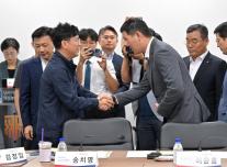 김영훈 고용장관 안전은 노사 모두의 이익…기업 옥죄기 아냐
