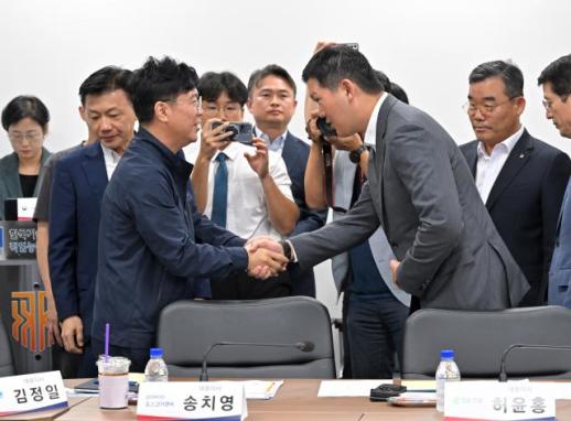 김영훈 고용장관 안전은 노사 모두의 이익…기업 옥죄기 아냐