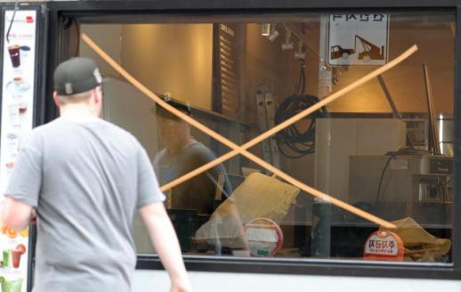 六月韩国上万家企业倒闭 传统消费行业陷困境