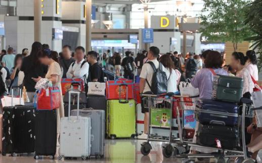 韩国就业市场回暖 旅游金融业岗位激增