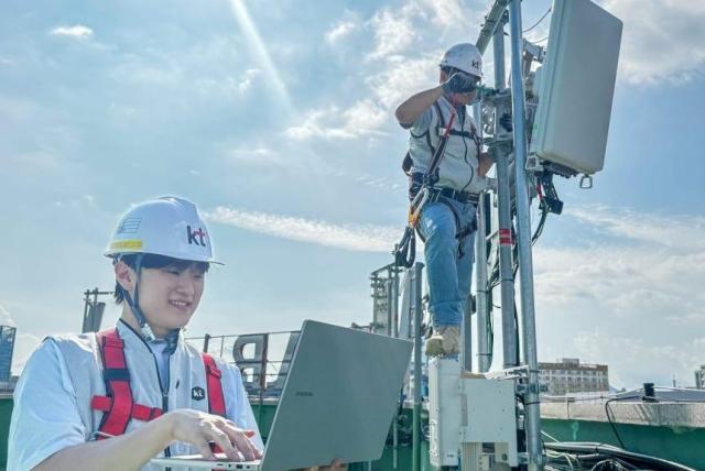 KT, 국내 최초 5G 상용망서 AI-RAN 검증… 6G 기술 선점 나선다