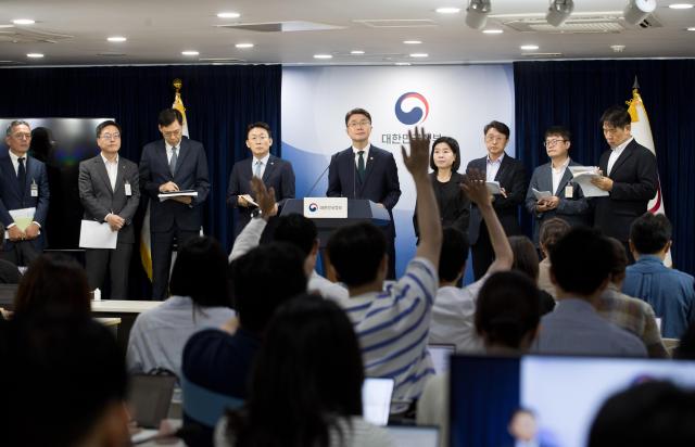 KT 서버 해킹 추가 실토…개인정보 유출 여부 조사 중 [일문일답] 
