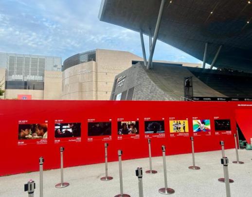 【亚洲人之声】赴一场光影之约 感受釜山街头席卷的电影热浪