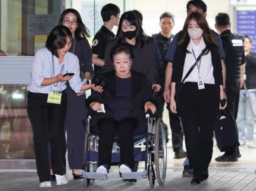 法院签发统一教总裁韩鹤子拘捕令 被指控勾结尹锡悦政府干涉国政