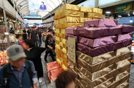 消费券与中秋旺季叠加 流通业预期三季度业绩