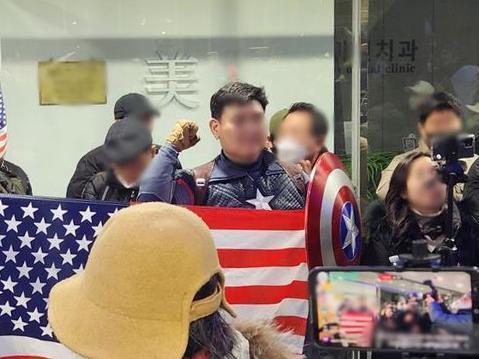 有期徒刑1年6个月 试图闯入中国驻韩使馆美国队长二审维持原判 