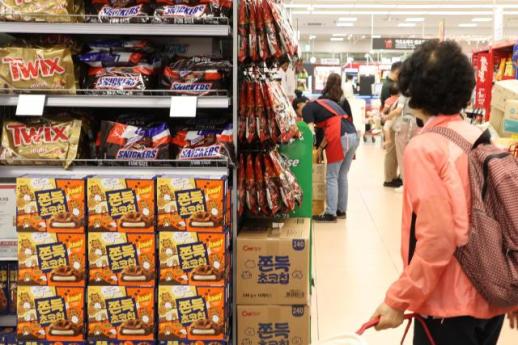 民生红包效应显现 韩国流通业三季度冷热不均