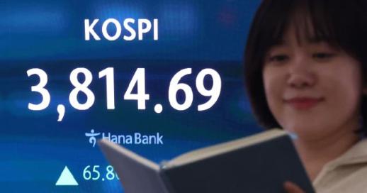 코스피, 역대 최고치 개장…50만 닉스 견인