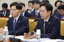 [2025국감] 배경훈 부총리, R&D 예산 삭감 피해 전면 조사…신진연구자 피해 컸다