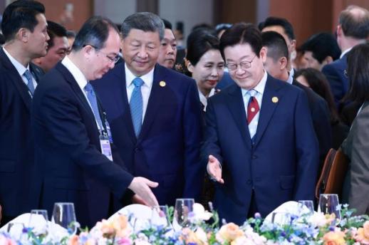 【2025 APEC】欢迎国宴看点多 车银优主持权志龙演出