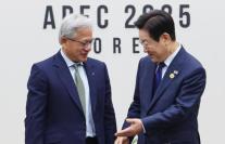 [2025APEC] 젠슨 황 AI허브한국 획기적 제안에…李대통령 엔비디아 투자 전폭지원