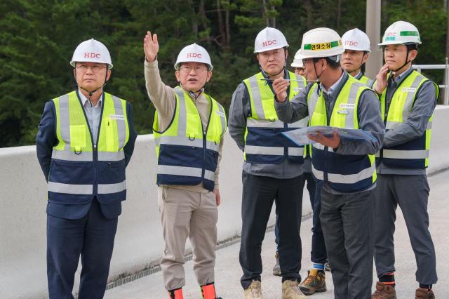 HDC현대산업개발, 동해선 고속도로 현장 안전 점검 강화