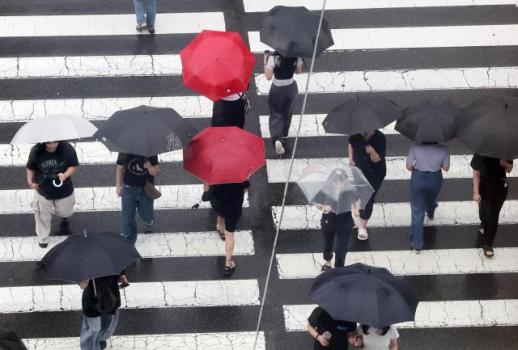 서울 여행 첫날 참변…음주운전 차량에 母 잃은 일본인 딸의 절규