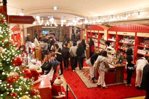 크리스마스 옷 입은 신세계百, 마켓 원더랜드 열어