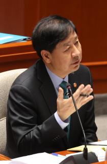 구윤철 배당 분리과세 25%로 낮추면 최대 1900억 감세 효과