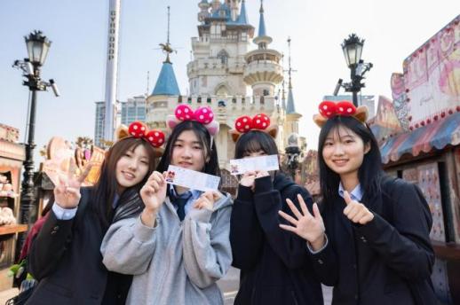 수험표 챙기면 반값…유통업계, 수험생 대상 할인전 돌입 