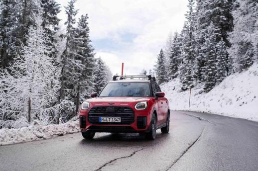 BMW코리아, 겨울용 오리지널 휠∙타이어 세트 할인 캠페인 진행