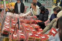 [김아령의 주말 장바구니] 초겨울 딸기·감귤·김장 채소, 이번 주말 어디서 살까