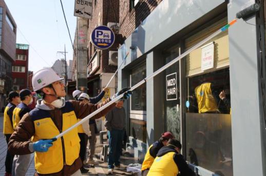 ㈜한화 건설부문·서울시·중구청, 노후 점포 개선으로 소상공인 지원