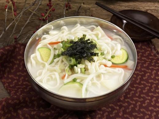 首尔餐饮价格持续上涨 刀削面均价逼近50元