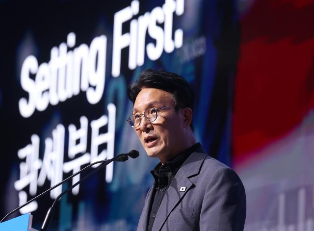 김민석 총리, 청년 미래 적금 우대형 확대 지시…중소기업 재직자까지 포함