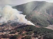 울산 울주 야산서 산불…헬기 7대 투입해 1시간 만에 진화