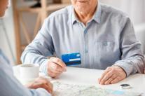 [지다혜의 금은보화] 1000만 고령사회 시니어 금융 전쟁 가열…KB·신한銀, 브랜드 승부 활활