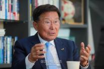 [인터뷰] 몸으로 시작해 마음으로 일군 60년...삼구아이앤씨 구자관 책임대표사원