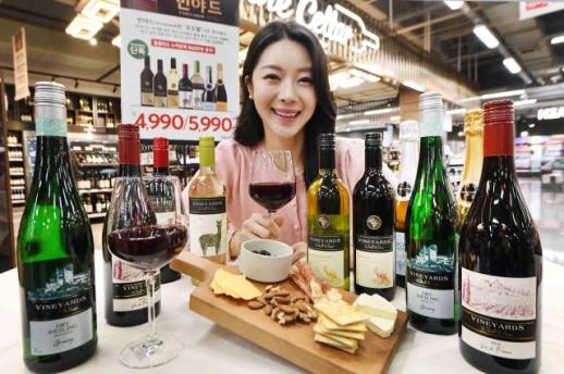 홈플러스 빈야드 와인 연 100만 병 판매…대중주 만든다