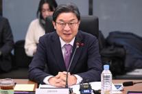 이억원 환율·국고채 금리 엄중 주시…필요시 안정조치 과감히