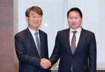 최태원 대한상의 회장-김지형 경사노위 위원장, 사회적 대화 활성화 방안 논의